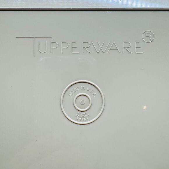 Tupperware Tan/White Clear Egg Storage/Deviled Egg Carrier, VTG 723 *No Egg Tray - Picture 6 of 6